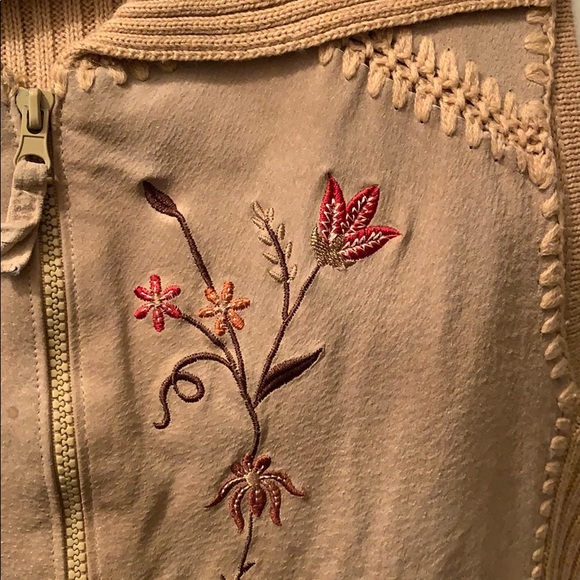 Leather vest - Picture 6 of 6